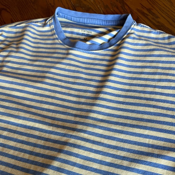 Izod Luxury Sport Vintage Striped Shirt - Picture 4 of 6